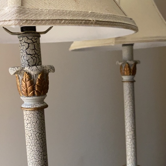 Vintage ornate buffet table lamps - Picture 2 of 11